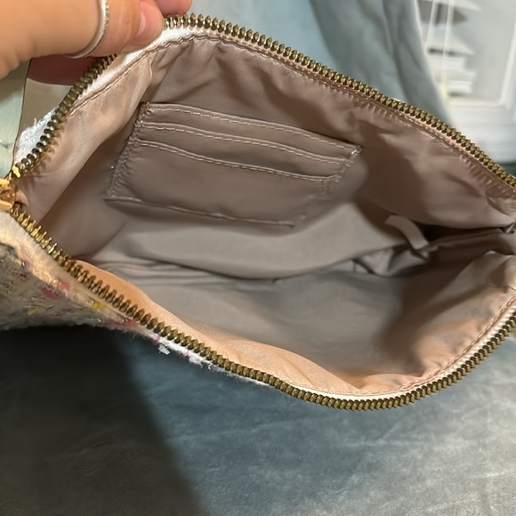 Nine West Zip-Top Knit Wristlet - Picture 4 of 4